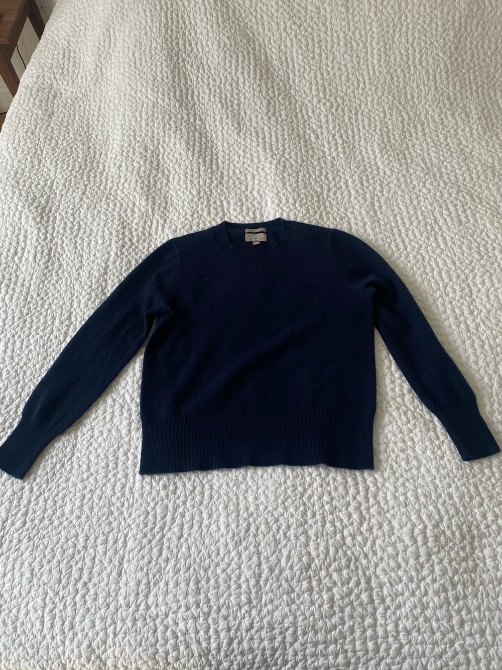 J. Crew Women’s Classic Fit Navy Crewneck 100% Cashmere Sweater in Size S